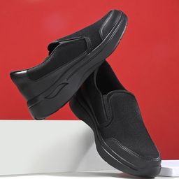 The Roadster Lifestyle Co. Men Black Air Max Technology Running Shoes-picture-15