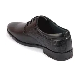 FAUSTO Men Textured Formal Derbys image 5