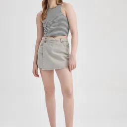 DeFacto Women High-Rise Washed Cotton Denim Shorts-image-25