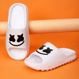 Pampy Angel Men Printed Rubber Sliders-picture-30