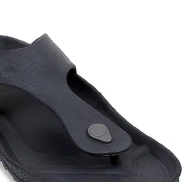 Carlton London Men Grey Thong Flip-Flops image 5