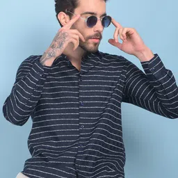 Crimsoune Club Classic Slim Fit Opaque Horizontal Striped Cotton Casual Shirt-image-97