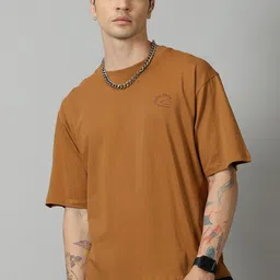 THE HOLLANDER Pure Cotton Printed Drop-Shoulder Sleeves Oversized Fit T-shirt-image-31