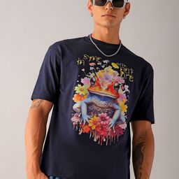 The Indian Garage Co Men Printed V-Neck Raw Edge Boxy T-shirt-image-58