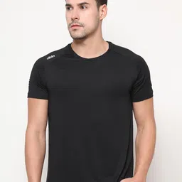 DIDA Men Dri-FIT Raw Edge T-shirt-image-5
