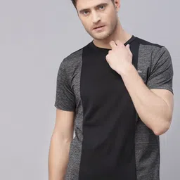 JUMP USA Men Grey & Black Yoga T-shirt-image-72