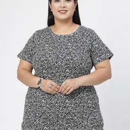 plusS Black Floral Printed Round Neck Pure Cotton Casual Longline T-shirt-image-56