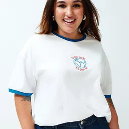 Trendyol Plus Size Round Neck Short Sleeves Cotton T-shirt-image-69