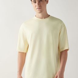 Bewakoof Heavy Duty Men Solid Round Neck Cotton Relaxed Fit T-shirt-image-83
