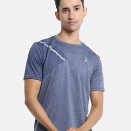 Campus Sutra Men Blue Solid Regular Fit Outdoor T-shirt-image-27
