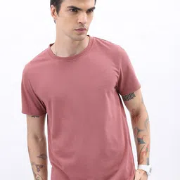 HIGHLANDER Men Popcorn Structured Slim Fit T-shirt-image-27