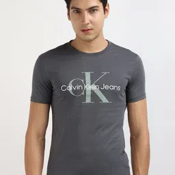 Calvin Klein Men Solid Round Neck Cotton T-shirt-image-88
