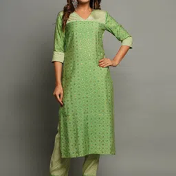 CRAFTED FOR YOU Gotta Patti Detail Printed Kurta with Trousers-picture-19