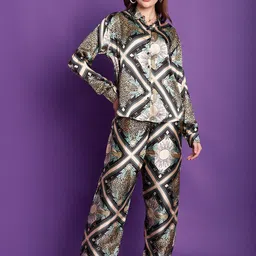 Tag 7 Loose-Fit Tiger Printed Satin Shirt & Trousers Co-Ords-picture-18