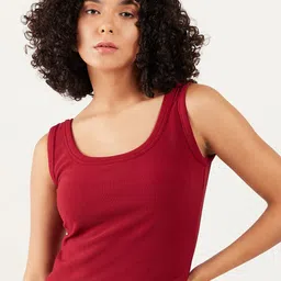 Athena Scoop Neck Crop Tank Top-image-47