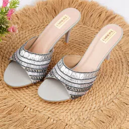 UMNOVE Embellished & Embroidered Open Toe Stiletto Heels-25