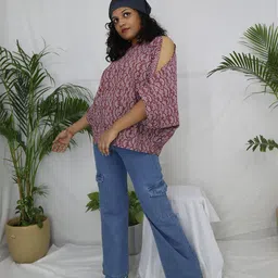 Streaks & Crosses Checked Slit Sleeves Cotton Top-picture-28