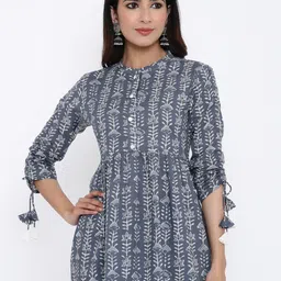 kipek Printed Mandarin Collar Longline Cotton Top-picture-36