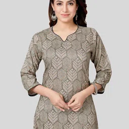 Saree Swarg Green & Grey Printed V-Neck Kurti-16