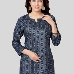 Saree Swarg Navy Blue & Gold-Toned Geometric Printed Kurti-picture-17