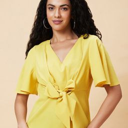 Globus V-Neck Tie-Up Detail Top-picture-41