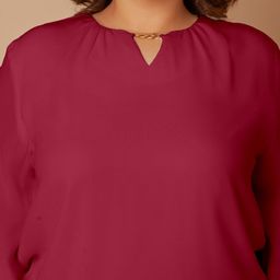 Zink Curve Plus Size Keyhole Neck Top image 3
