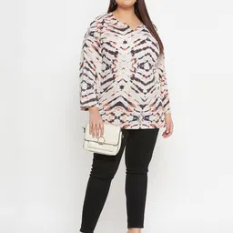 VINAAN Abstract Printed Top image 3