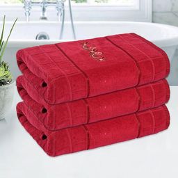 Kuber Industries Red & Green 3 Pieces Printed Cotton 150 GSM Bath Towels-19