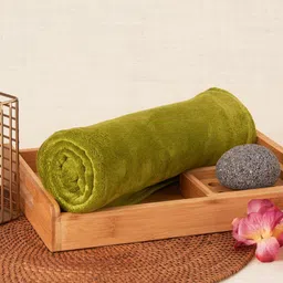 Aura Green Microfiber 400 GSM Absorbent UltraSoft Anti-Fade Bath Towel-4