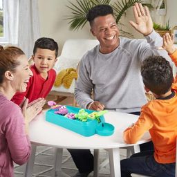 PLANET of Toys Hungry Frog: Fun 2-Player Board Game-28