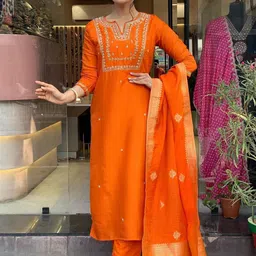 KALINI Women Regular Thread Work Chanderi Silk Kurta with Trousers & With Dupatta-9