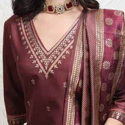 Vishudh Women Ethnic Motifs Printed Regular Thread Work Kurta with Trousers & With Dupatta image 2