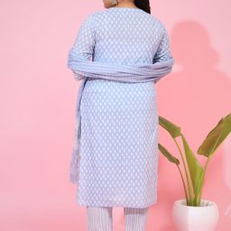 Vbuyz Plus Size Ethnic Motif Printed Regular Gotta Patti Kurta With Trousers & Dupatta image 5
