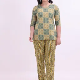 Smartyhub Floral Printed Notch Neck Pure Cotton Top with Trousers-picture-10