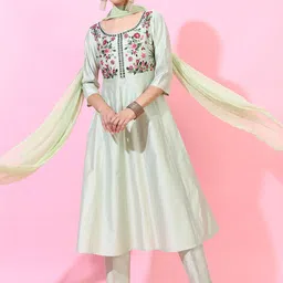 Vishudh Women Floral Viscose Rayon Kurta Set-image-58