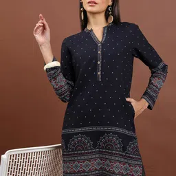 Vishudh Mandarin Collar Ethnic Motifs Printed Tunic-image-74