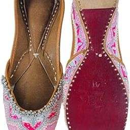 Pichwai Art Jutti for Women | Punjabi Jutti | Mojari for Ladies | Bridal Soft Leather Ethnic Juttis-image-43