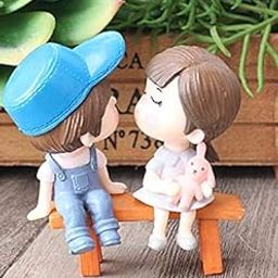Chocozone Kissing Couple on Bench Resin Showpiece Couple Miniatures Romantic Gifts for Boyfriend, Multicolor-image-20