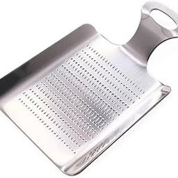 SHIPLORD® Stainless Steel Ginger Grater Garlic Grinder & Wasabi Crusher for Kitchen - Effortless Zesting Grinding & Crushing of Fruits Vegetables & Roots-image-2
