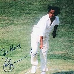 Original Autographed Photo of Indian Cricketer Erapalli Prasanna-image-78