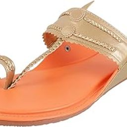 Women's Gold Leather Stylish Fashion Kolhapuris-picture-23