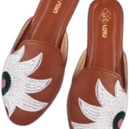 Trendy Flat Footwear with Mirror Border for Women’s Ethnic Style-image-1