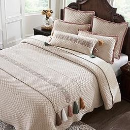 Enera Raina Light Beige Melange Color King Size Bedcover Set with Cotton Fabric, Includes 1 Bedcover, 2 Pillow Covers, 2 Cushion Covers, 2 Oblong Cushion Cover, 1 Bed Runner (Set of 8 Pcs)-picture-12