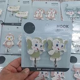 Orion. 2 Pcs Animal Shape Hooks Random Colors-image-78
