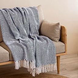 HOMEMONDE Premium Cotton Woven Throw For Sofa, Couch, Bed, Chair Decoration With Soft Fringes, 50 X 60 Inches - Blue Chevron, 200 tc-26