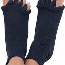 MUAIN Toe Separator Socks for Men & Women – Bunion Relief, Hammer Toe Corrector, Foot Alignment, Moisturizing Toe Socks – Soft, Stretchable, Reusable, Breathable – 1 Pair (GREY)-image-86