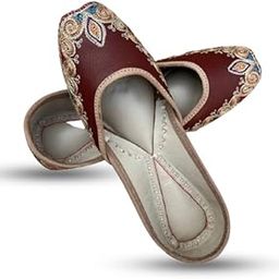 Punjabi Jutti for Women – Handcrafted Leather Flats with Traditional Embroidery for Weddings and Everyday Wear-image-24