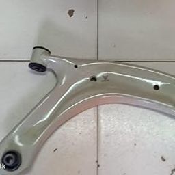 FUTEN KWID Front Lower Track Control Arm Assembly, Right Side, White-picture-24