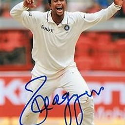 5x7 Inches Original Autographed Photo of Indian Cricketer Pragyan Ojha-image-2