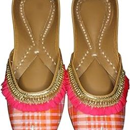Traditional Punjabi Jutti, Golden Embroidery, Pink Fringes-image-89